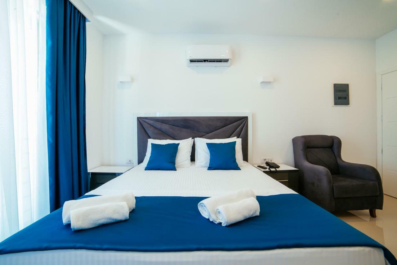 Hotel Ambiente Ulcinj Exterior foto